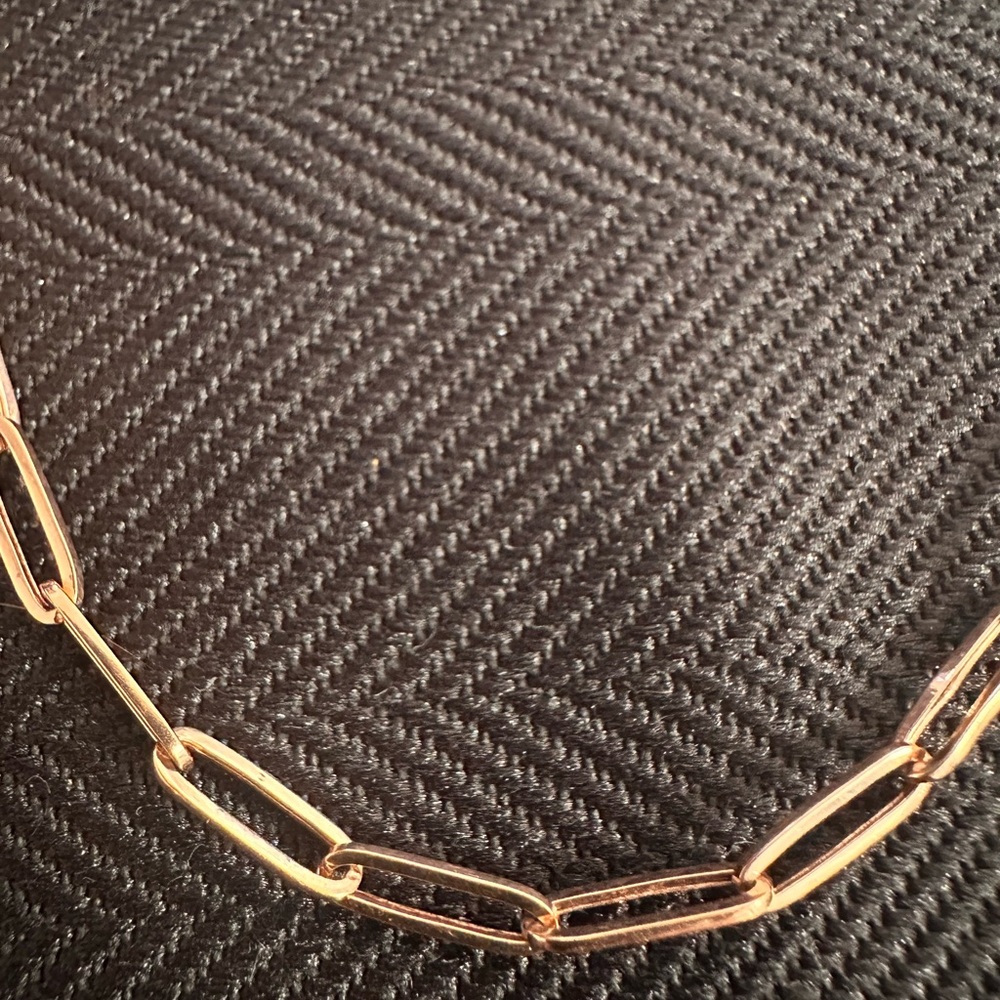 Sold!!      New 14k Rose Gold Italian Paperclip Chain 16"